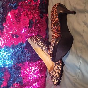 Brand new Nine West Leopard Heels